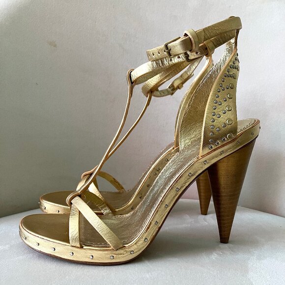 Burberry Runway "Hans" Sandal in Metallic Gold (Sz 37) NWT - Picture 4 of 14